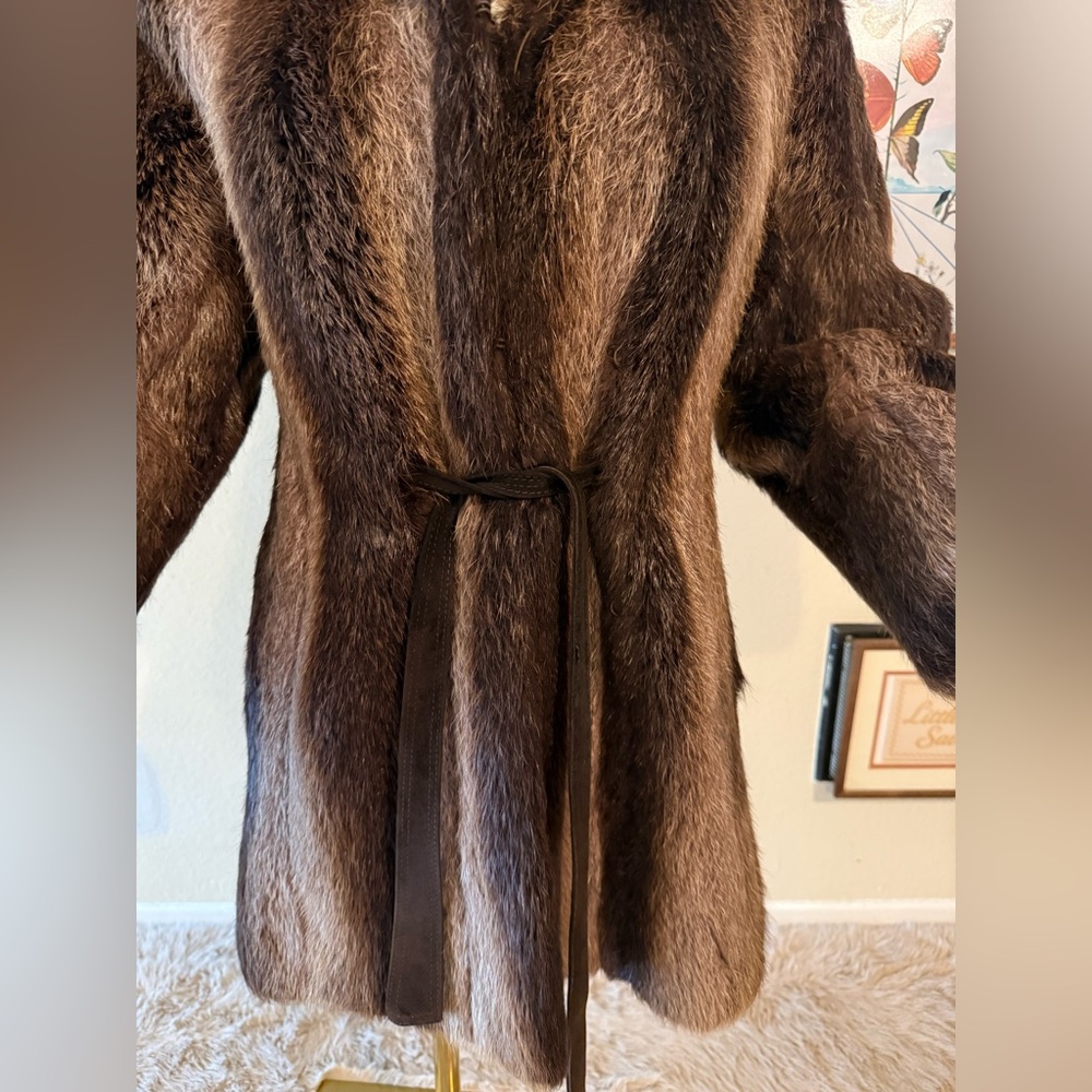 Vintage Fendi *Inspired* Genuine Fur Coat (Small/Medium) - Picture 6 of 16